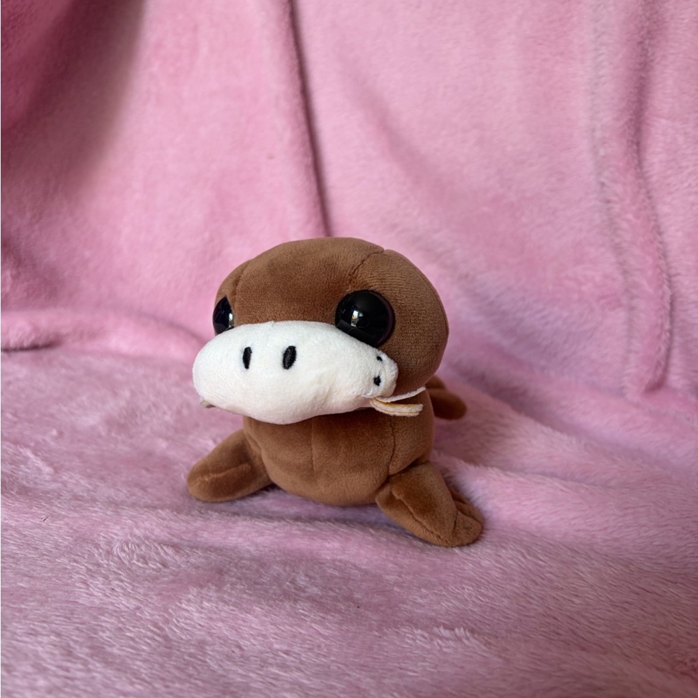 Adopt me Roblox walrus plush